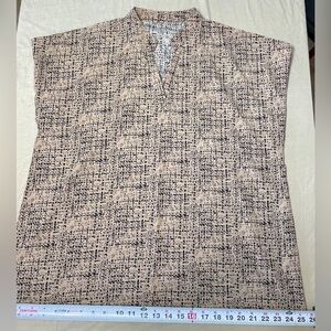 Beige Black Short Sleeve V-Neck Blouse with Geometric Print, Plus Size 1X